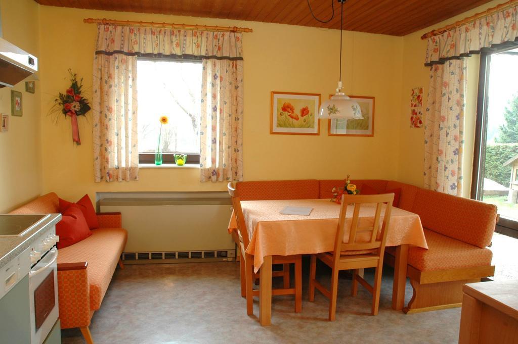 Ferienappartements mit Herz Bischofsmais Zimmer foto
