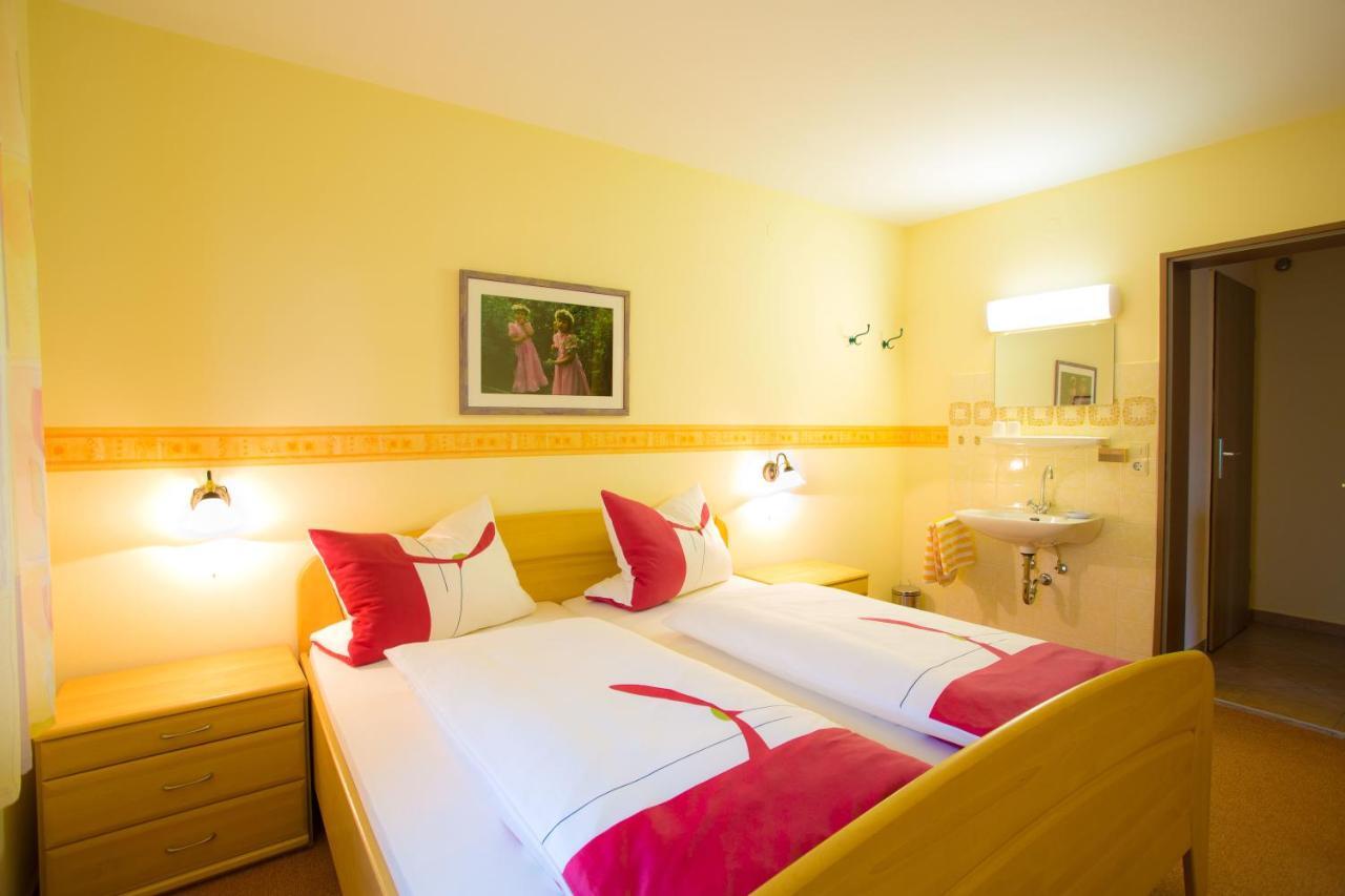 Ferienappartements mit Herz Bischofsmais Zimmer foto
